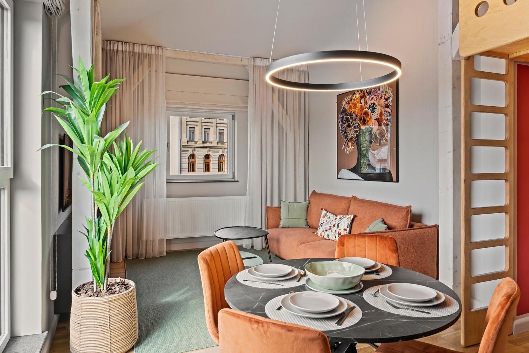 Ultra Central Apartments - Unirii & Old Town Бухарест Екстер'єр фото
